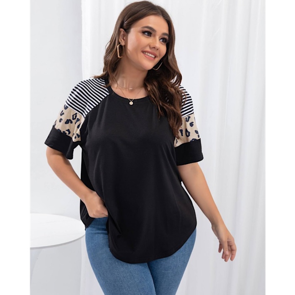 ✨ SHEIN Plus Size 4X Colorblock Tee – Trendy & Comfy